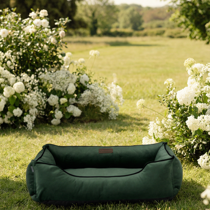 Chester & Lee | Classic Velvet Sleeper Dog Bed Green