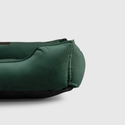 Chester & Lee | Classic Velvet Sleeper Dog Bed Green