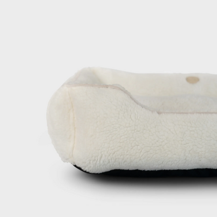 Chester & Lee | Furry Sleeper Dog Bed Beige