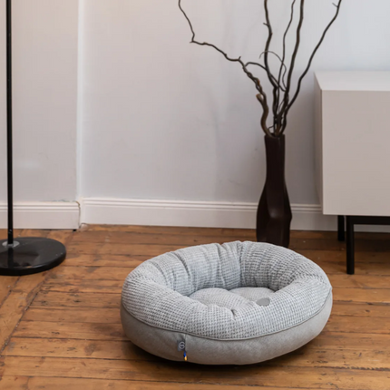 Chester & Lee | Moonlight Gray Donut Dog Bed