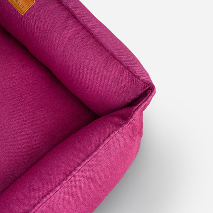 Chester & Lee | Cotton Sleeper Dog Bed Berry Pink