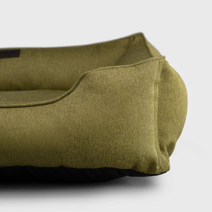 Chester & Lee | Cotton Sleeper Dog Bed Olive