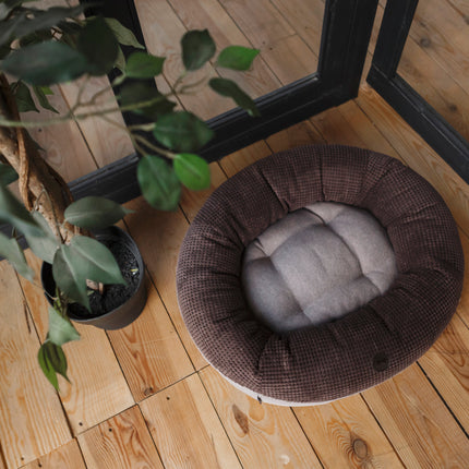 Chester & Lee | Chestnut Donut Dog Bed